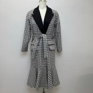 Mach & Mach Tweed Belted Coat – Black & White -size M